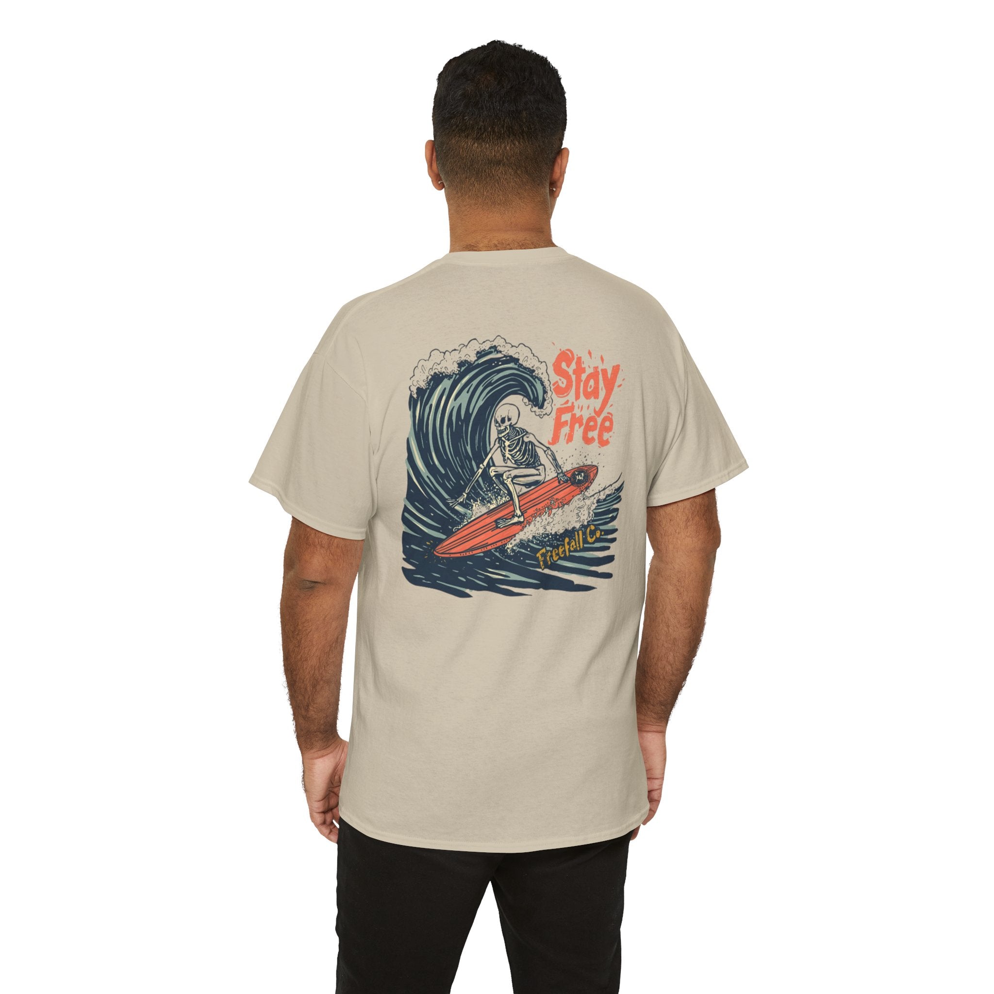 Surf Tee — "Stay Free" Surfing Graphic T-Shirt